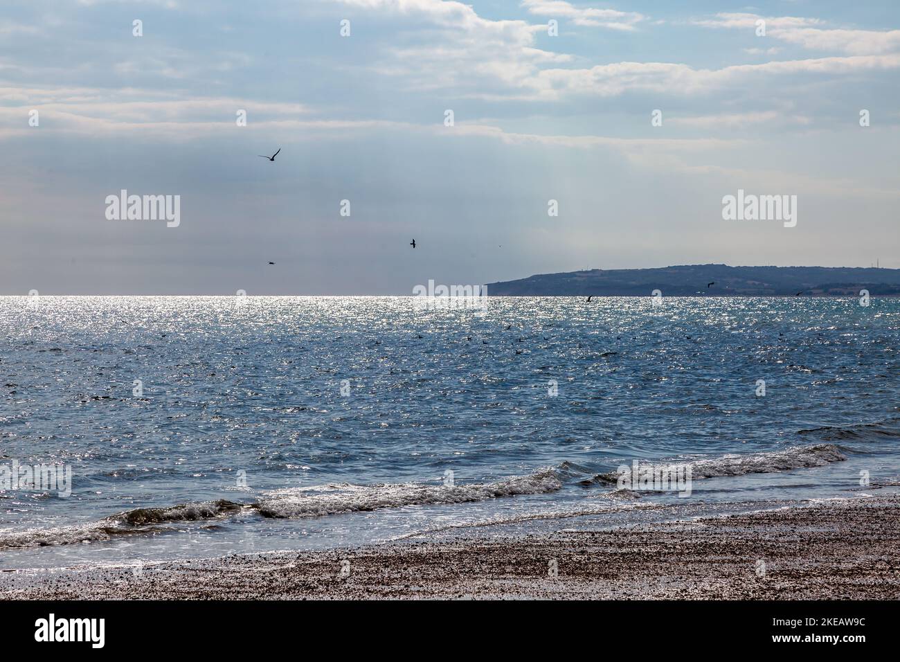 Vue sur l'océan depuis la plage de Camber Sands Banque D'Images