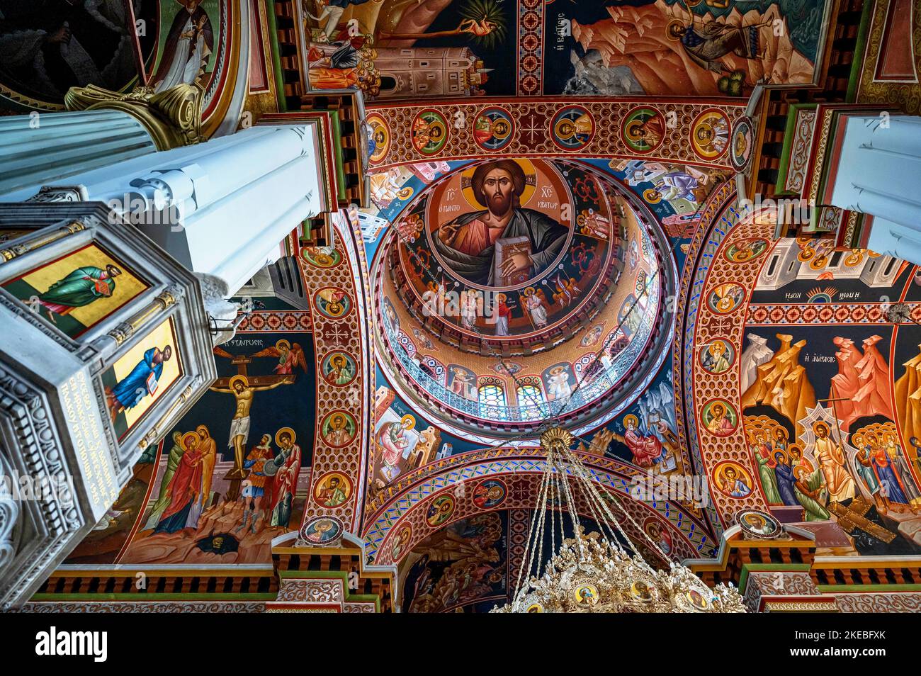 Magnifique tableau monumental dans la coupole de la cathédrale d'Agios Minas, Héraklion, Crète, Grèce. Banque D'Images