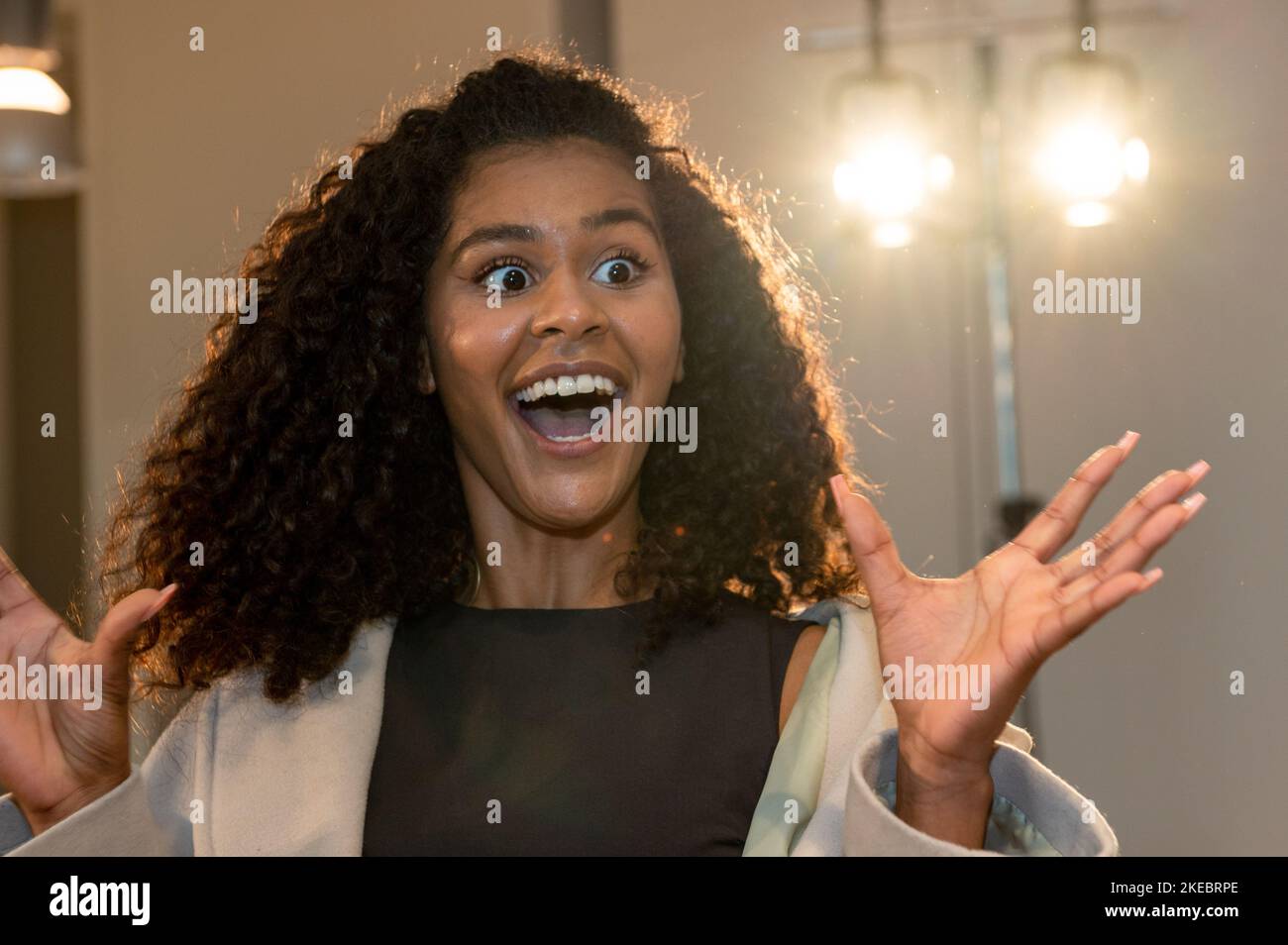 Kiel, 11. Novembre 2022 Familien- und Jugendministerin Aminata Touré besucht das Medienkompetenz-Festival Schleswig-Holstein 2022 à Kiel. Ateliers f Banque D'Images