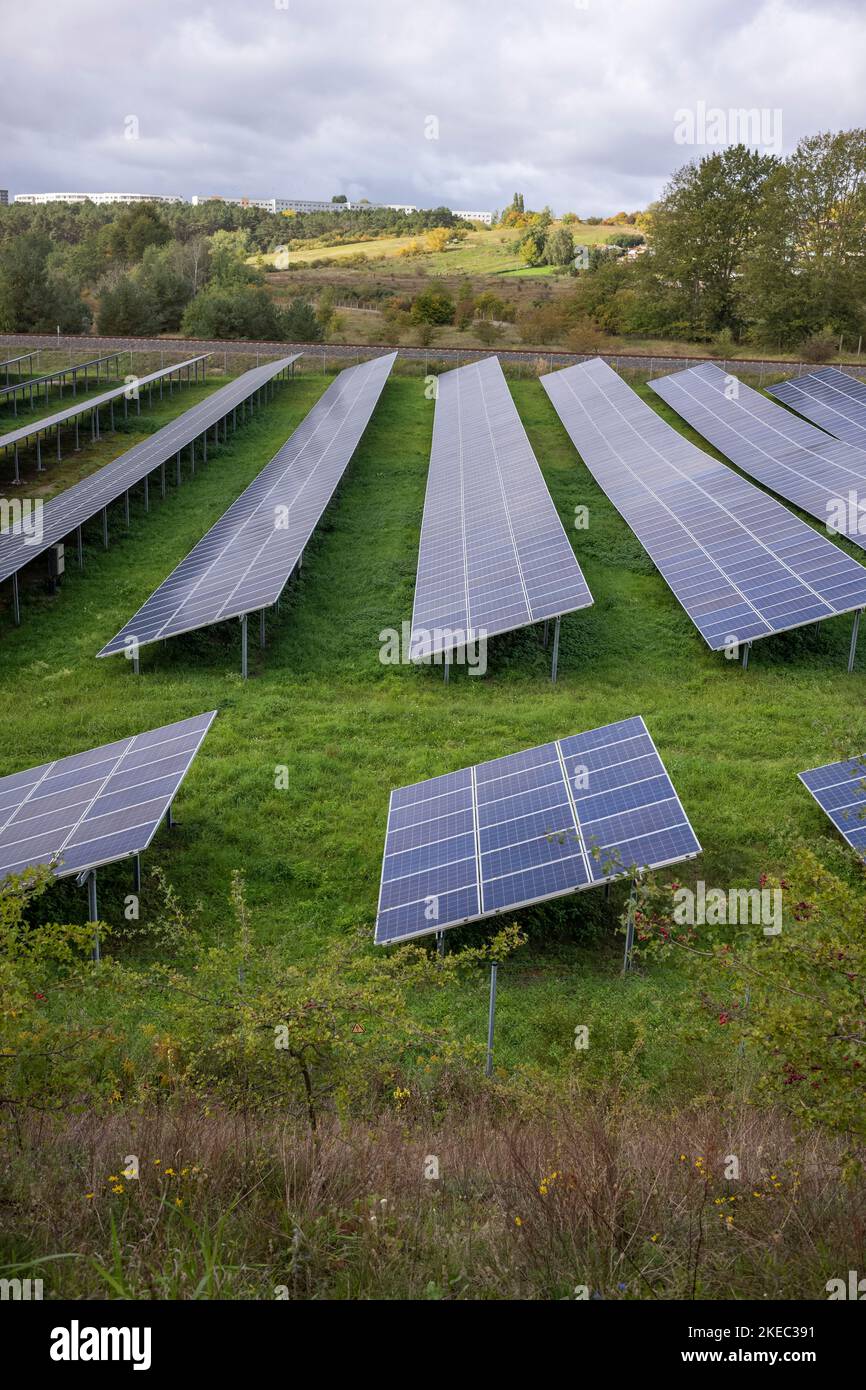 Système solaire pendant la journée dans Mecklembourg-Poméranie-Occidentale, Allemagne. Banque D'Images