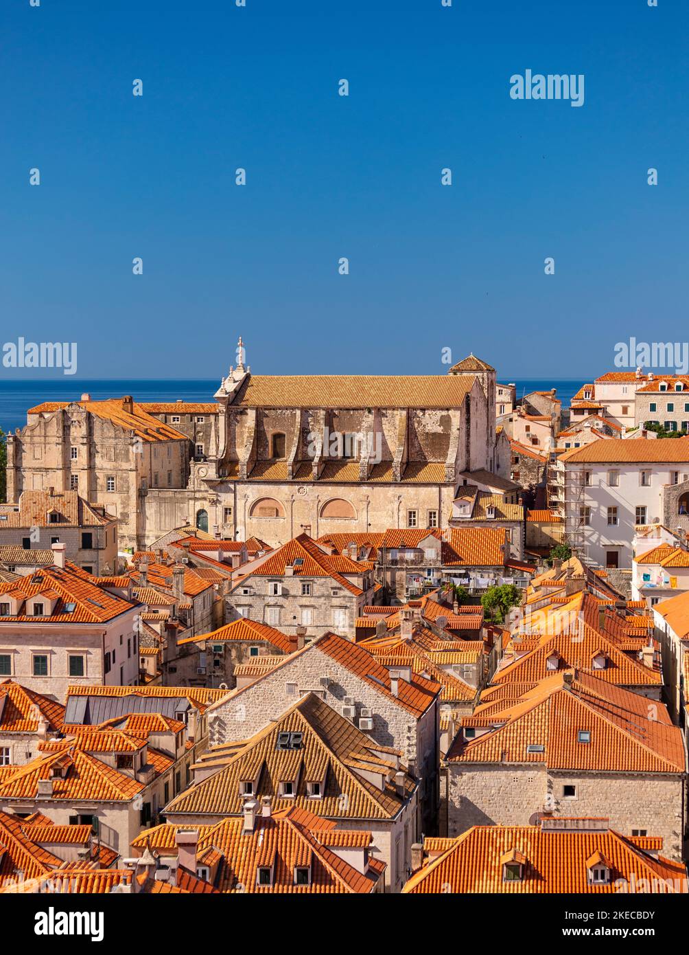 DUBROVNIK, CROATIE, EUROPE - Eglise Saint Ignace, en haut, dans la ville fortifiée de Dubrovnik sur la côte de la Dalmation. Banque D'Images