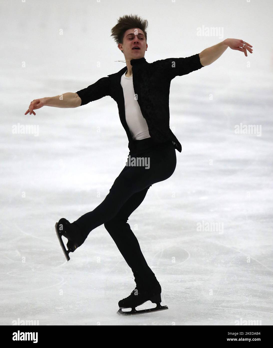 Roman Sadovsky du Canada pendant le programme court pour hommes pendant le Grand Prix de patinage artistique 2022 de l'UIP à Ice Sheffield. Date de la photo: Vendredi 11 novembre 2022. Banque D'Images