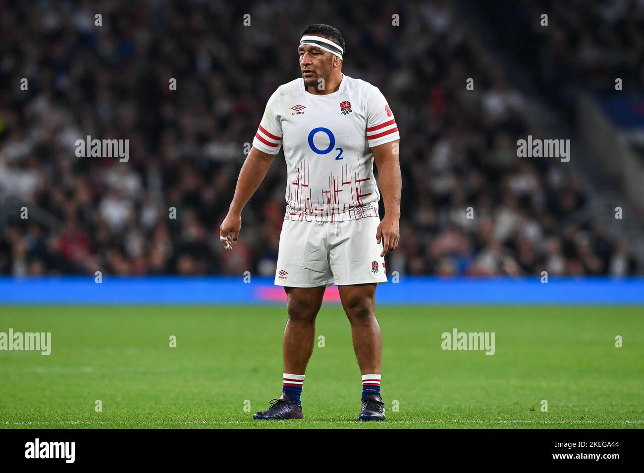 Mako Vunipola d'Angleterre pendant l'automne international match Angleterre contre Japon au stade de Twickenham, Twickenham, Royaume-Uni. 12th novembre 2022. (Photo de Craig Thomas/News Images) dans, le 11/12/2022. (Photo de Craig Thomas/News Images/Sipa USA) crédit: SIPA USA/Alay Live News Banque D'Images