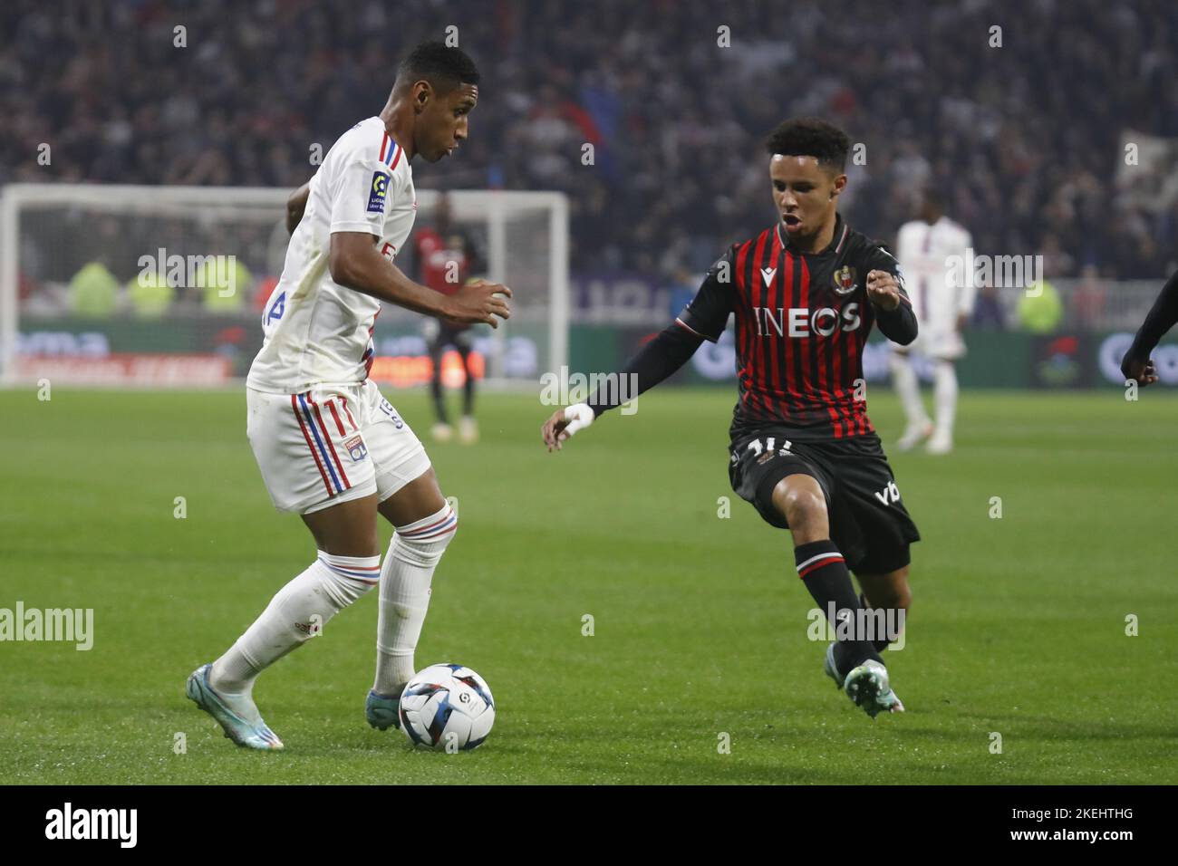 11 novembre 2022, Rome, France: Cardoso TETE de Lyon et Sofiane DIOP de Nice lors du championnat français Ligue 1 du match de football entre Olympique Lyonnais (Lyon) et OGC Nice sur 11 novembre 2022 au stade Groupama de Decines-Charpieu près de Lyon, France - photo Romain Biard/DPPI/LiveMedia. (Credit image: © Romain Biard/LPS via ZUMA Press) Banque D'Images