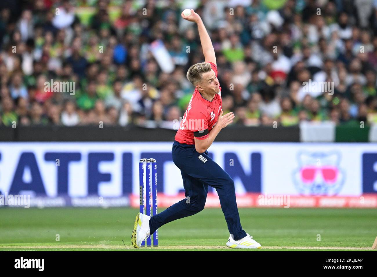 Sam Curran d'Angleterre lors du match de finale de la coupe du monde T20 au Melbourne Cricket Ground, Melbourne. Date de la photo: Dimanche 13 novembre 2022. Banque D'Images
