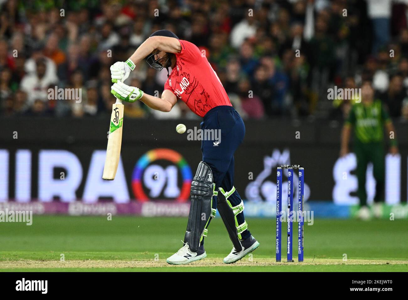 Jos Buttler d'Angleterre lors du match de finale de la coupe du monde T20 au Melbourne Cricket Ground, Melbourne. Date de la photo: Dimanche 13 novembre 2022. Banque D'Images