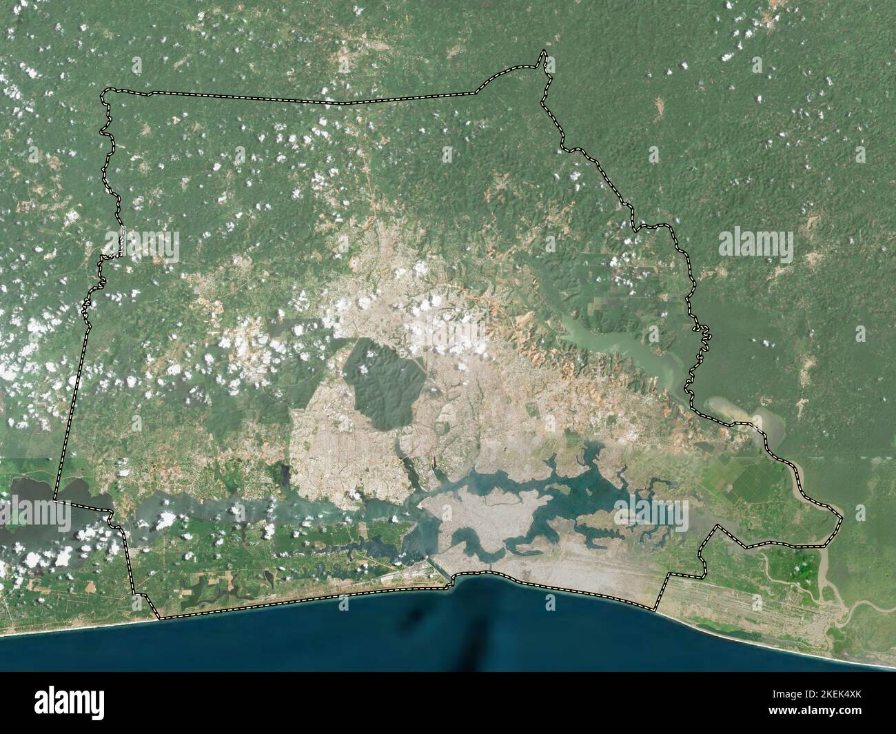 Abidjan, district autonome de Côte d'Ivoire. Carte satellite haute résolution Banque D'Images