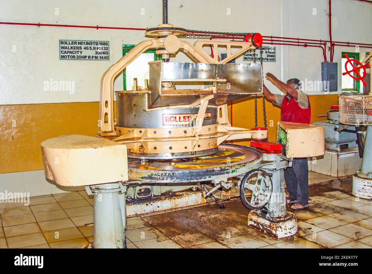 Nuwara Eliya, Sri Lanka - 15 août 2005: Dans une usine de thé à Nuwarelia, Sri Lanka. Le thé, qui représente au Sri Lanka, représente 12 pour cent du PIB Banque D'Images