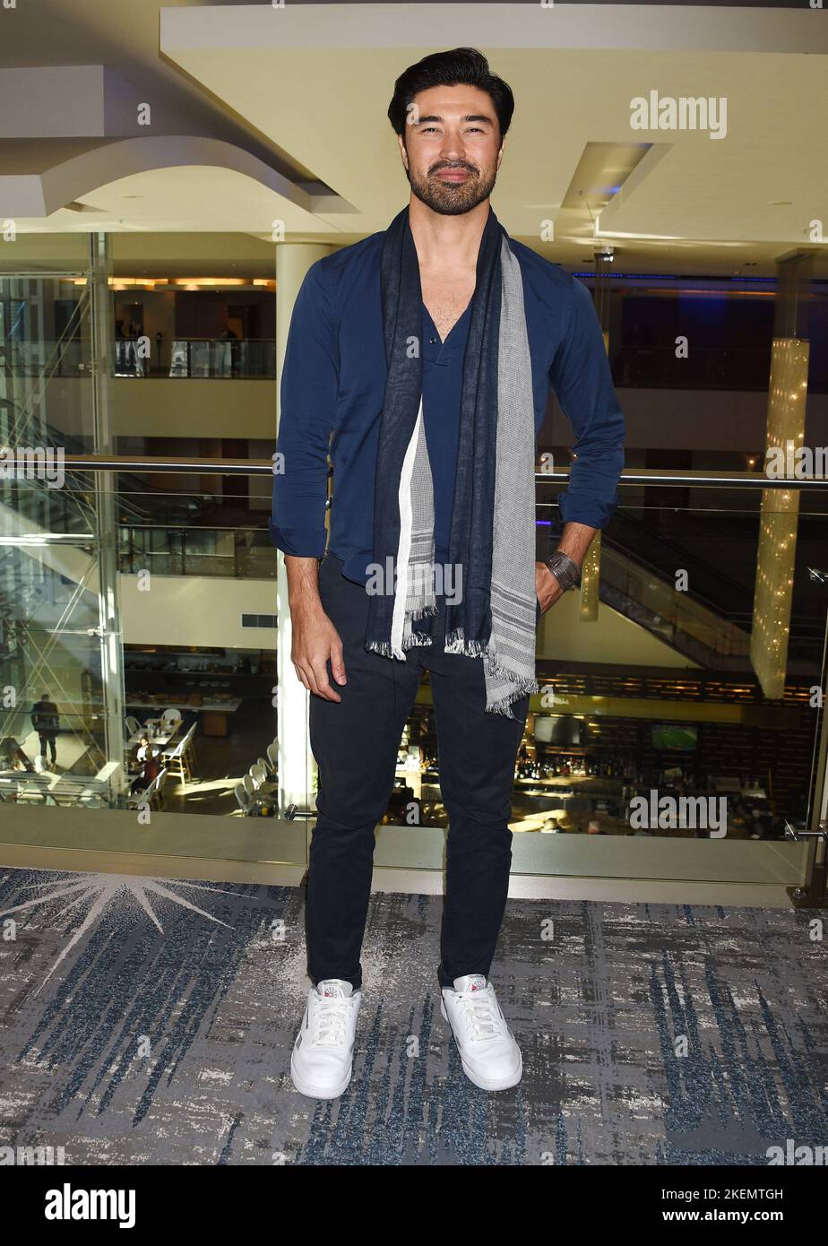 Remington Hoffman arrivant à l'événement « les jours de nos vies » du jour des jours 2022 Fan organisé au J.W. Le Marriott de LA HABITE à Los Angeles, CA sur 12 novembre 2022. © Janet Gough / AFF-USA.COM Banque D'Images