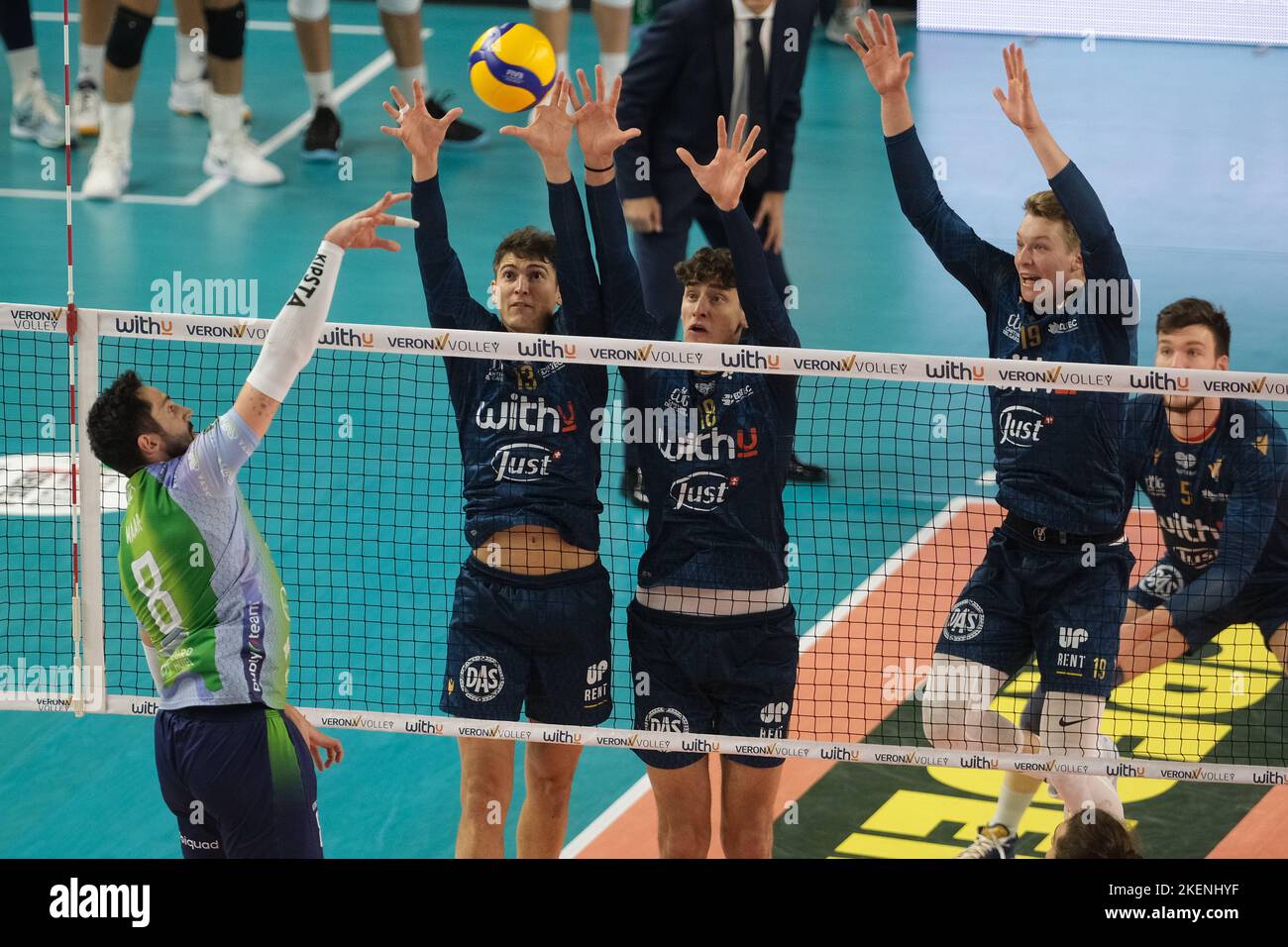 Vérone, Italie. 13th novembre 2022. Superlega men volley Italian Championship 2022 - WithU Verona VS Vero Volley Monza, 13 novembre 2022, Pala AGSM-AIM, Vérone, Italie crédit: Roberto Tommasini/Alay Live News Banque D'Images