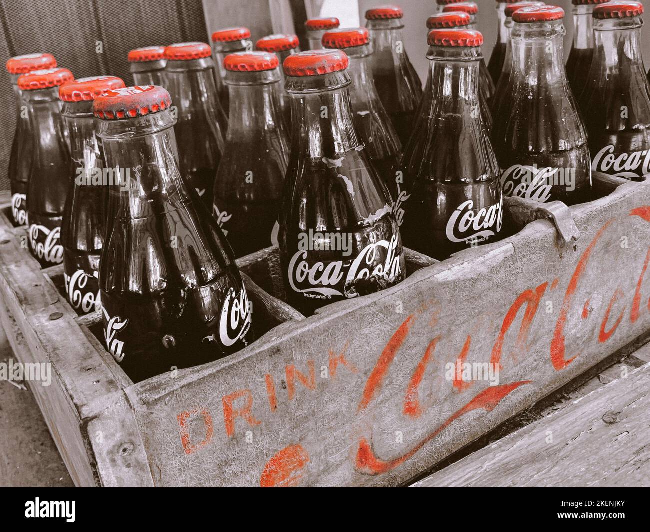 Caisse de bouteilles Coca Cola. Coca Cola. Coke. Bouteilles de verre Banque D'Images