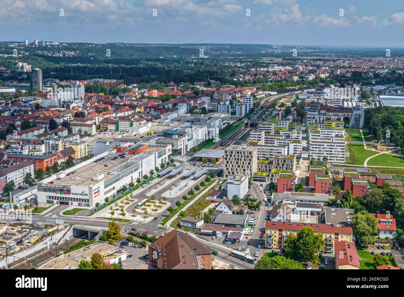 La ville de Neu Ulm dans la Souabe autour du parc Glacis d'en haut Banque D'Images