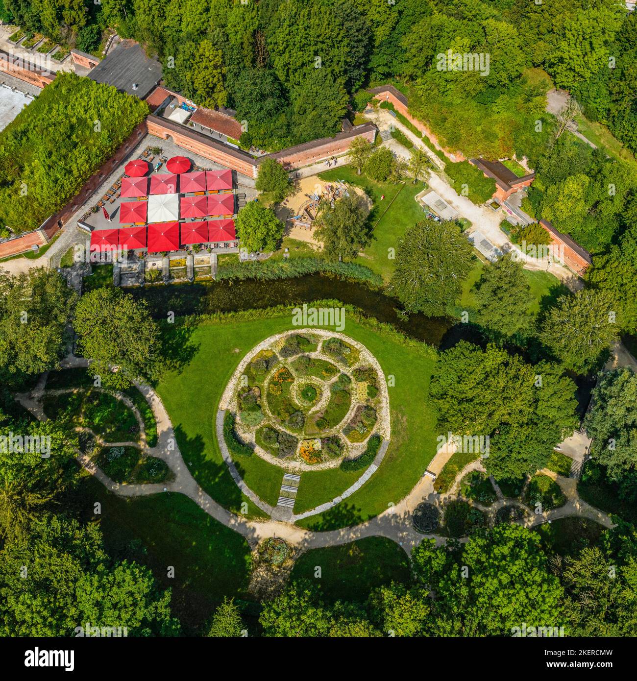 La ville de Neu Ulm dans la Souabe autour du parc Glacis d'en haut Banque D'Images