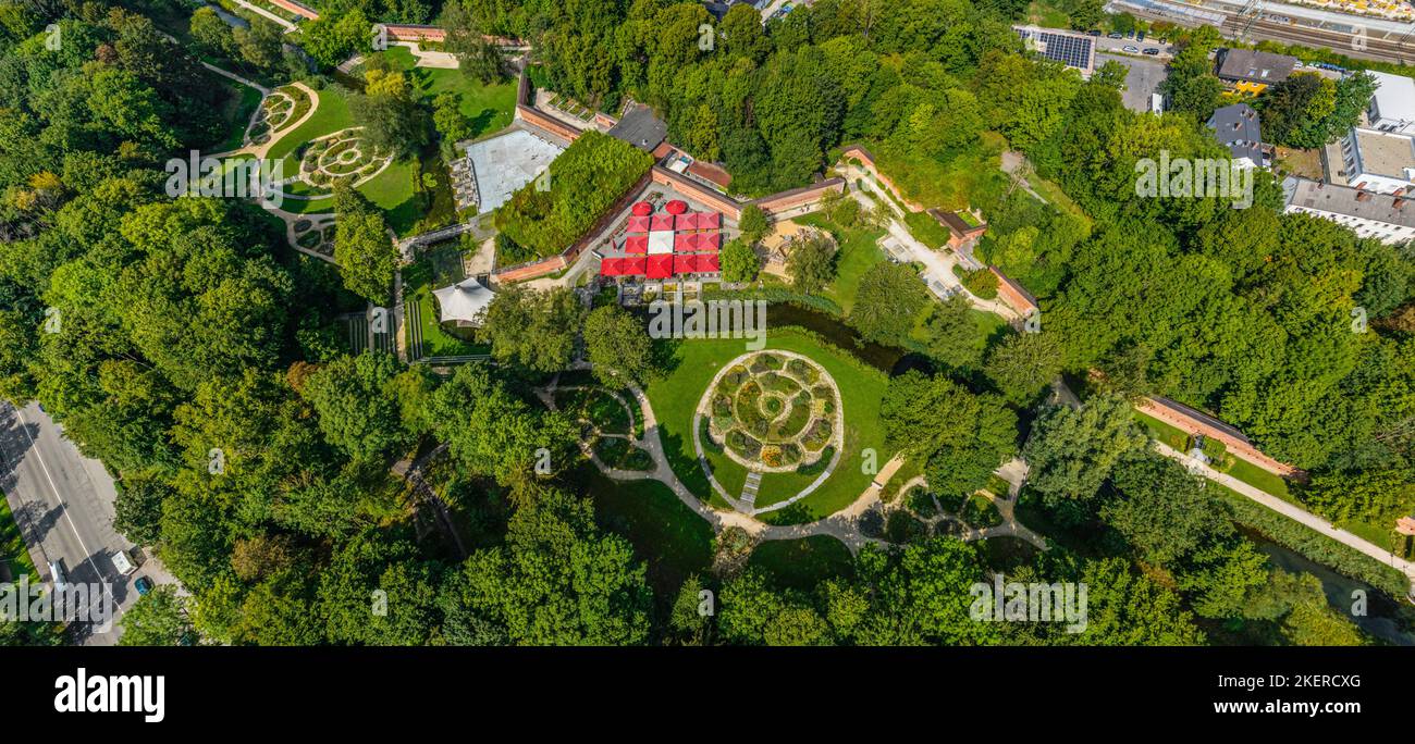 La ville de Neu Ulm dans la Souabe autour du parc Glacis d'en haut Banque D'Images