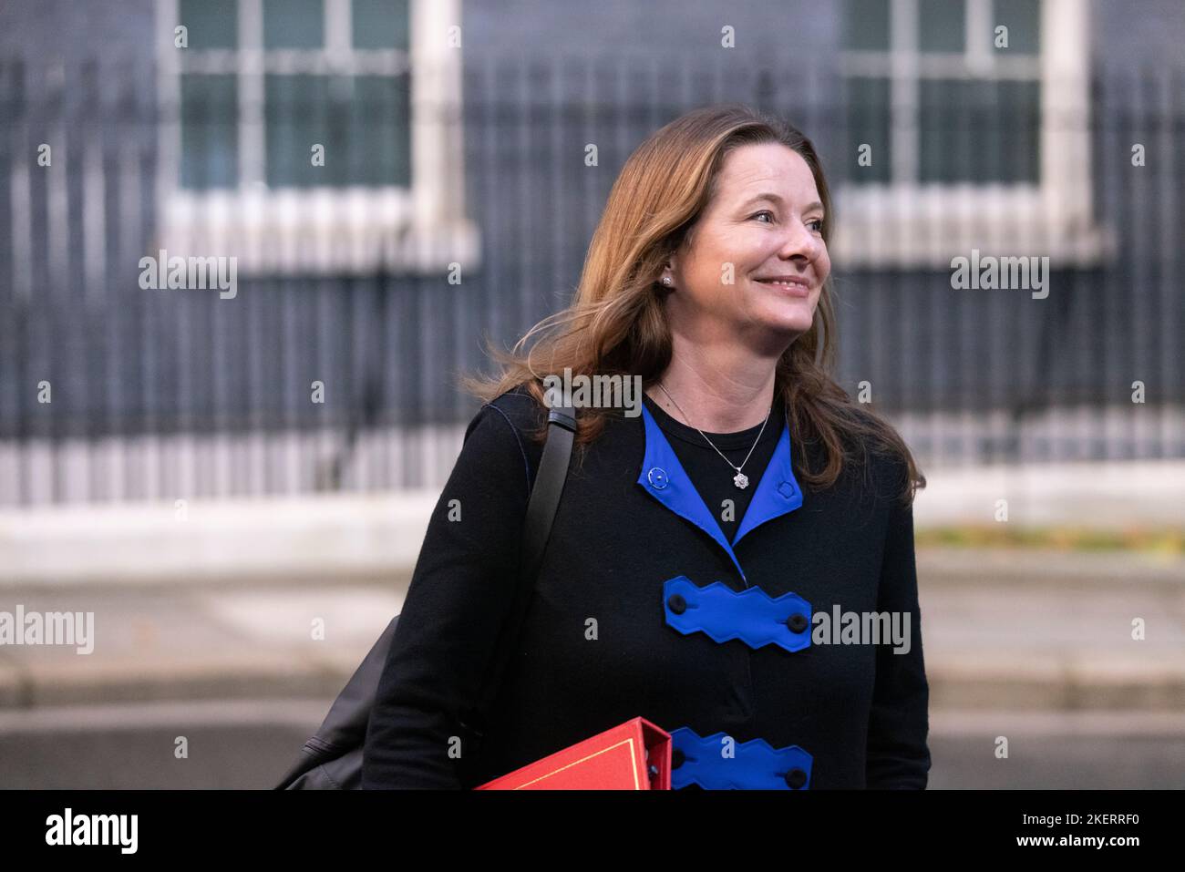 Gillian Keegan quitte No.10 Downing Street après avoir été nommé Secrétaire de l'éducation, Londres, Angleterre, Royaume-Uni Banque D'Images