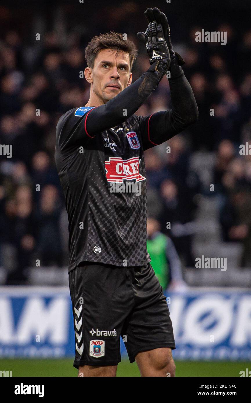 Aarhus, Danemark. 13th novembre 2022. Le gardien de but Jesper Hansen (1) de l'AGF vu lors du match Superliga de 3F entre le GF d'Aarhus et le FC Copenhague au parc Ceres d'Aarhus. (Crédit photo : Gonzales photo/Alamy Live News Banque D'Images