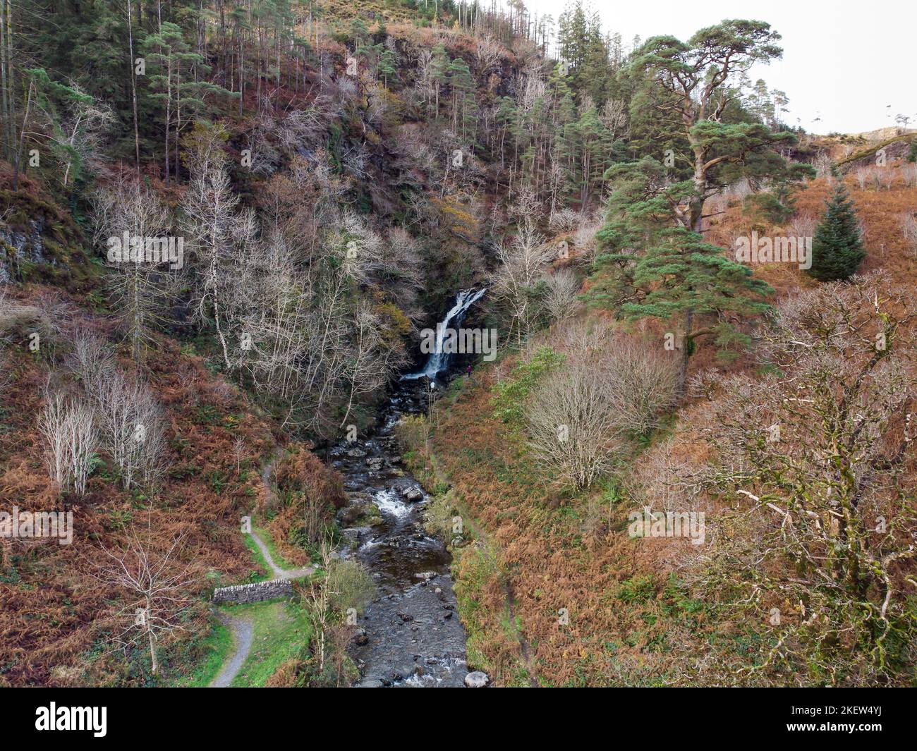 Gray Mares Tail sur A712 Queens Way, Galloway Forest Park Banque D'Images