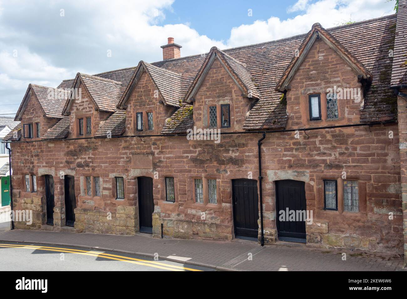 16th Century Rudhall Almshouses, Church Street, Ross-on-Wye (Rhosan ar Wy), Herefordshire, Angleterre, Royaume-Uni Banque D'Images