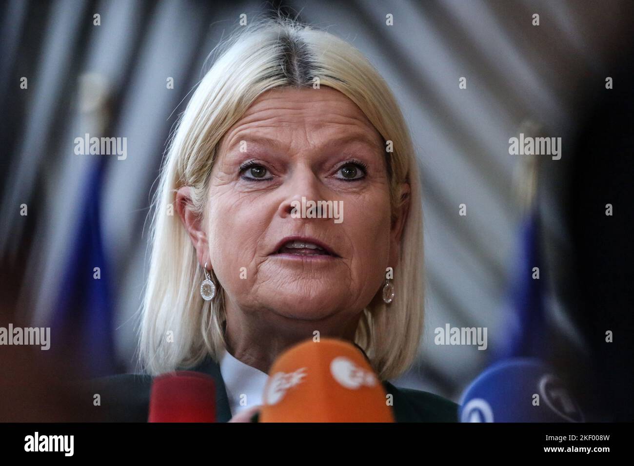 Bruxelles, région de Bruxelles-capitale, Belgique. 15th novembre 2022. Le ministre autrichien de la défense, Klaudia Tanner, s'adresse à la presse lors d'un Conseil européen des affaires étrangères (Défense) au siège du Conseil européen à Bruxelles, Belgique, du 15 au 22 novembre 2022. (Credit image: © Valeria Mongelli/ZUMA Press Wire) Banque D'Images