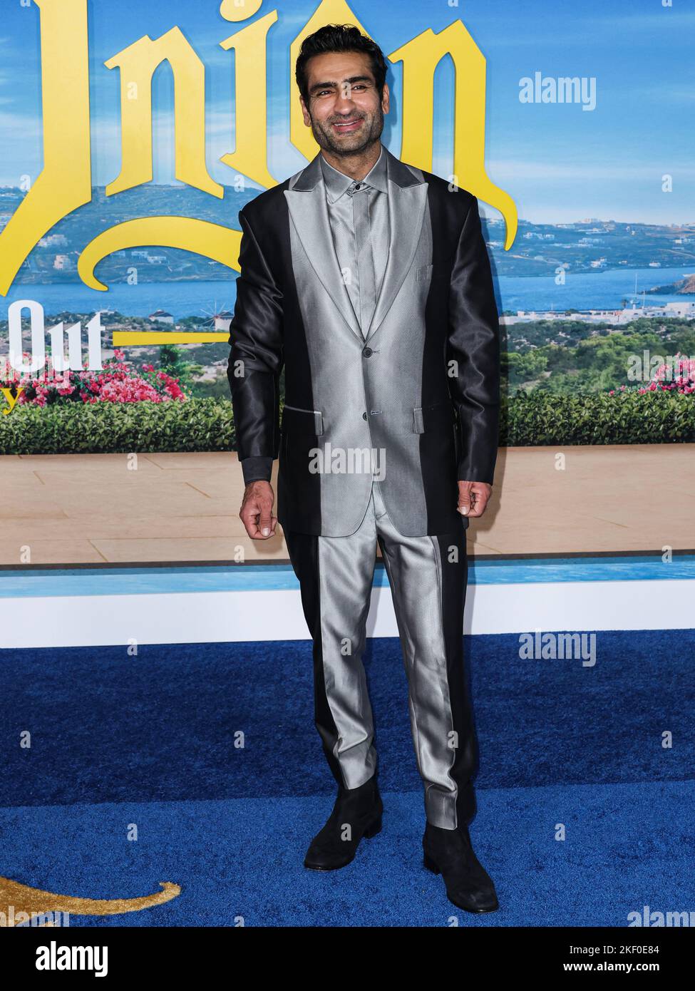 Kumail Nanjiani arrive à la première américaine de Netflix 'Glass Onion: A Knives Out Mystery', qui s'est tenue au musée Academy of Motion Pictures sur 14 novembre 2022 à Los Angeles, Californie, États-Unis. (Photo de David Acosta/image Press Agency/NurPhoto) Credit: NurPhoto/Alay Live News Banque D'Images