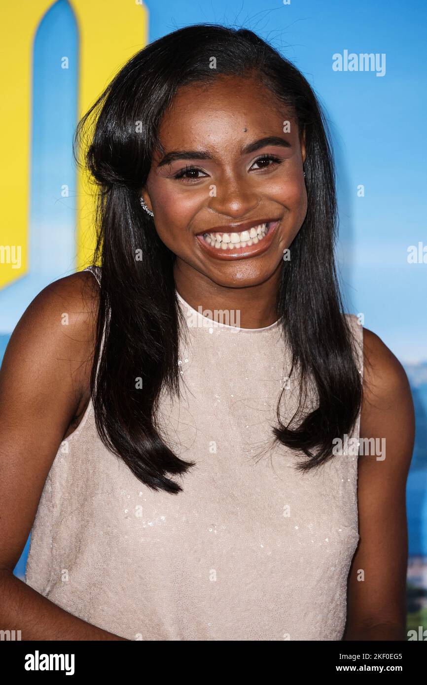 Saniyya Sidney arrive à la première américaine de Netflix 'Glass Onion: A Knives Out Mystery', qui s'est tenue au musée Academy of Motion Pictures on 14 novembre 2022 à Los Angeles, Californie, États-Unis. (Photo de David Acosta/image Press Agency/NurPhoto) Credit: NurPhoto/Alay Live News Banque D'Images