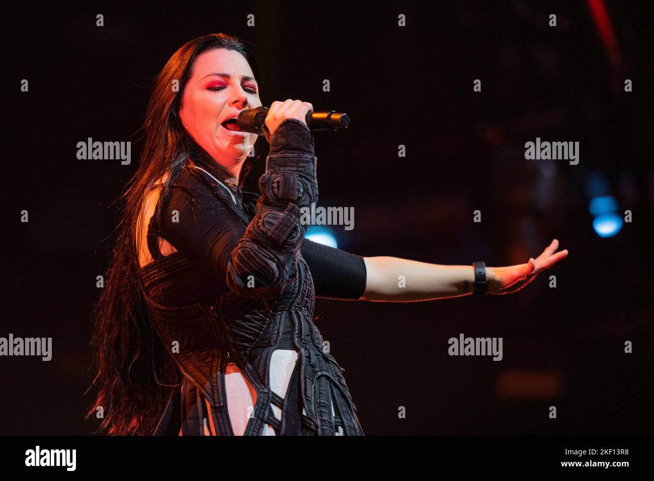 Italie 10 novembre 2022 Evanescence - Worlds collide Tour - en direct au Forum de Mediolanum Assago Milan © Andrea Ripamonti / Alamy Banque D'Images