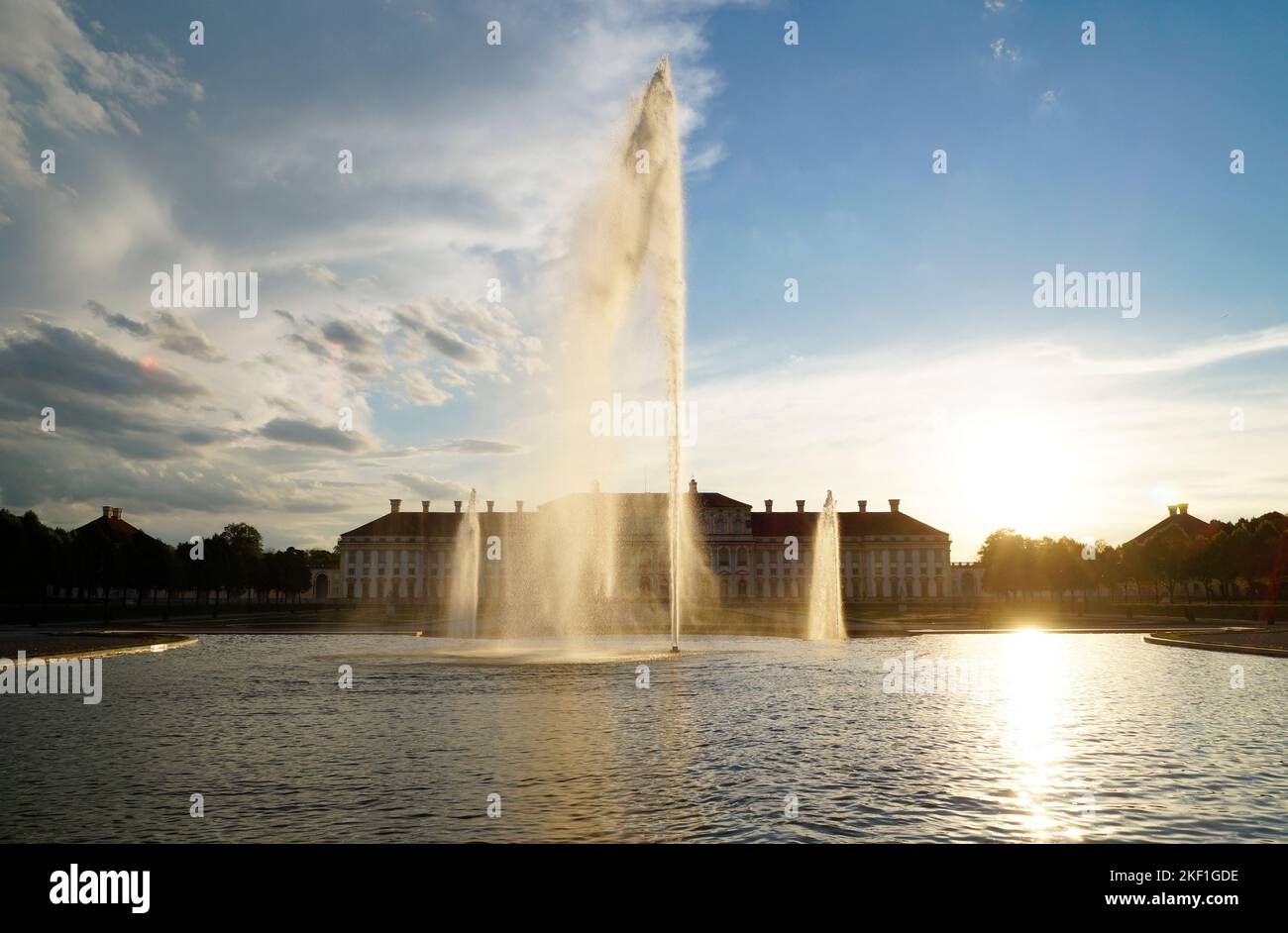 Le palais de Schleissheim et un grand parc baroque de la famille royale Wittelsbach dans le village d'Oberschleißheim, Munich, Bavière, Allemagne Banque D'Images
