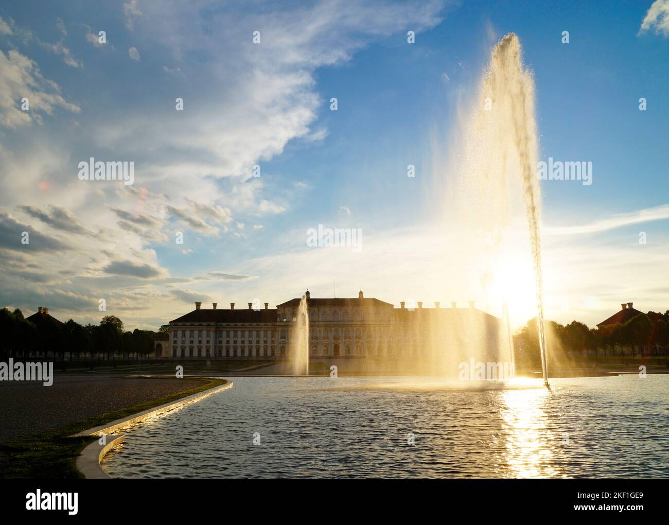 Le palais de Schleissheim et un grand parc baroque de la famille royale Wittelsbach dans le village d'Oberschleißheim, Munich, Bavière, Allemagne Banque D'Images