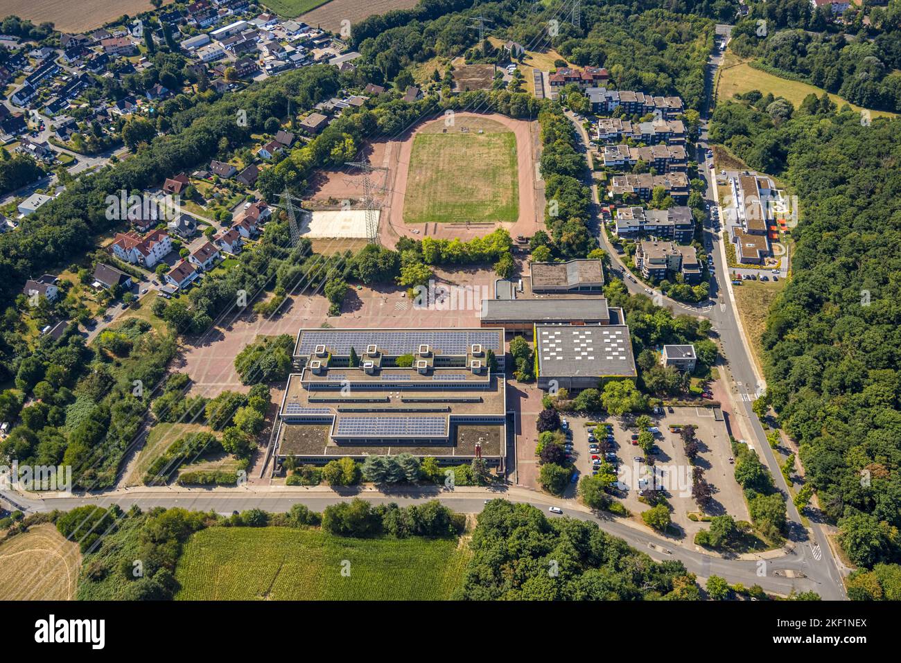  Gymnase du centre scolaire holthausen avec terrain de sport Banque de Motiv 