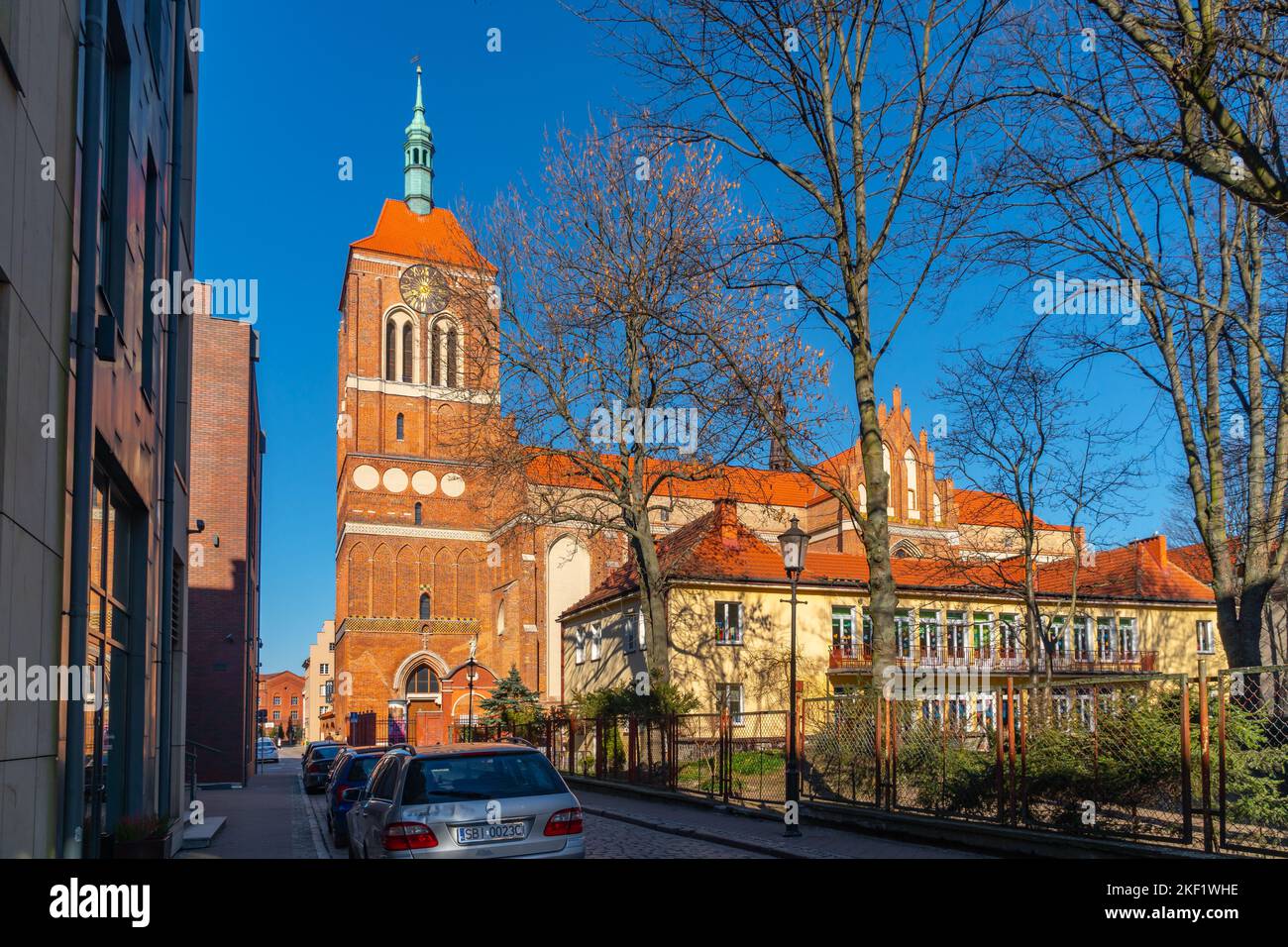 Gdansk, Pologne - 12 mars 2022 : Église Saint-Jean à Gdansk. Religion Banque D'Images