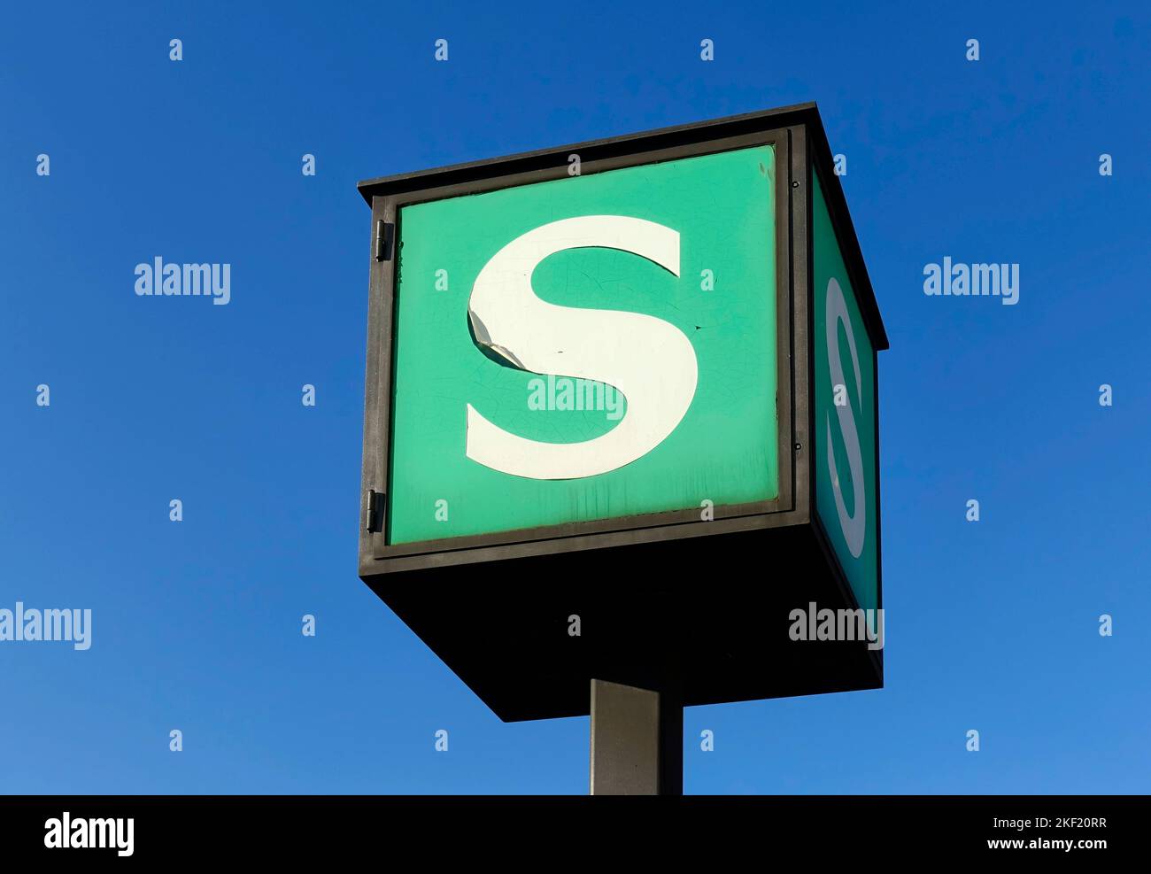 Logo s bahn Banque de photographies et d’images à haute résolution - Alamy