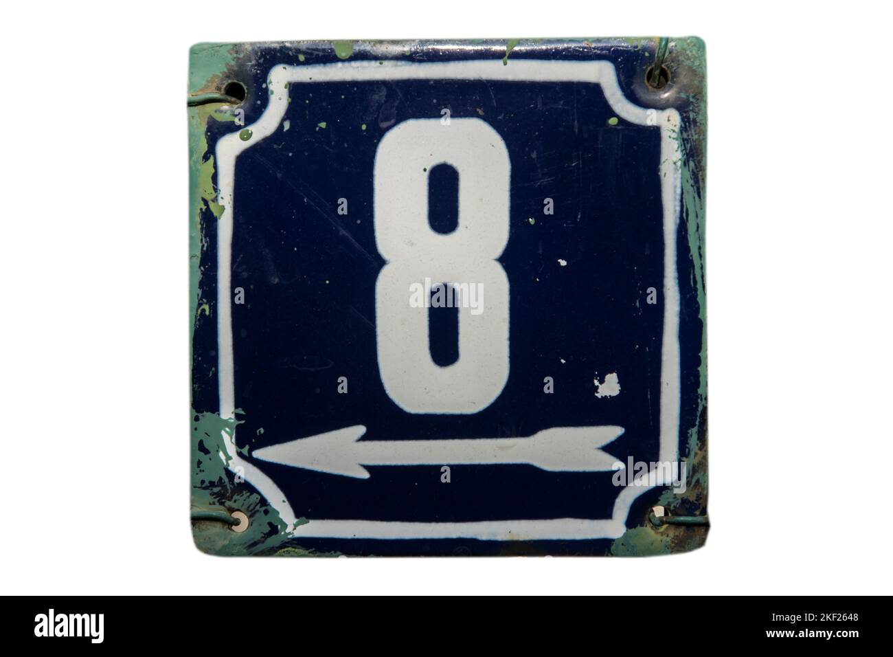 Plaque ?�maill?�e de m?�tal carr?� de grunge patin?� du nombre d'adresses de rue avec le num?�ro 8 