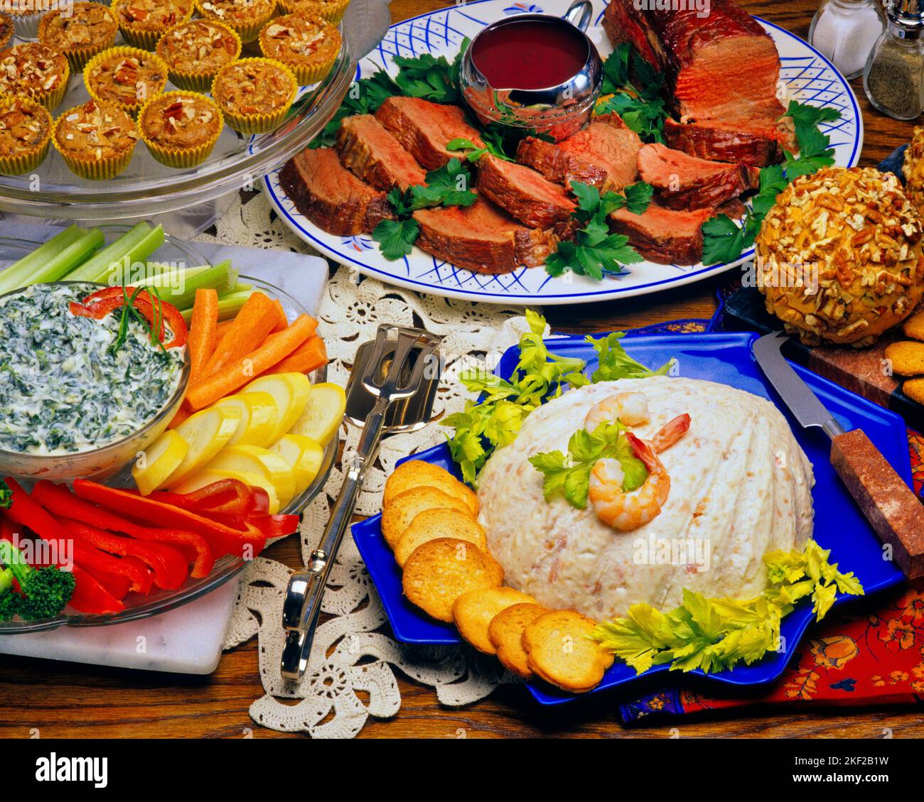 1990S REPAS BUFFET FILET MIGNON TRANCHES MOULE DE CREVETTES ET ...