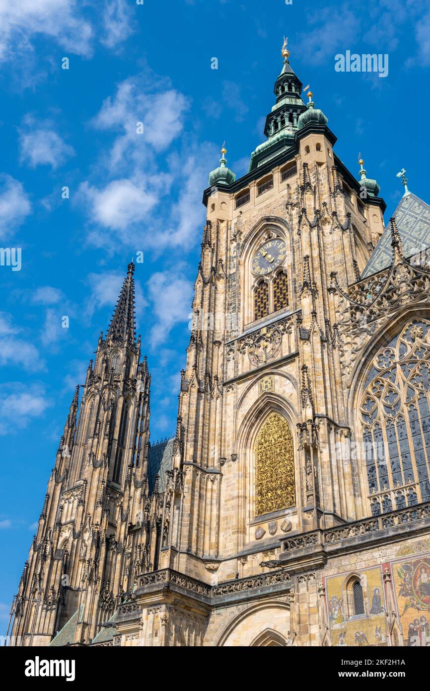 Prague, République tchèque - 4 septembre 2022 : cathédrale Saint-Vitus du château de Prague Banque D'Images