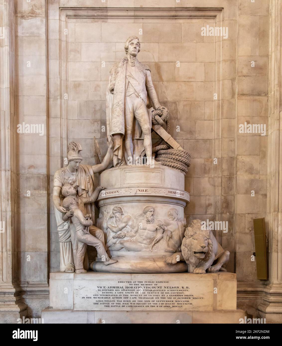Le Mémorial de Horatio Nelson au sol de la cathédrale Saint-Paul Banque D'Images