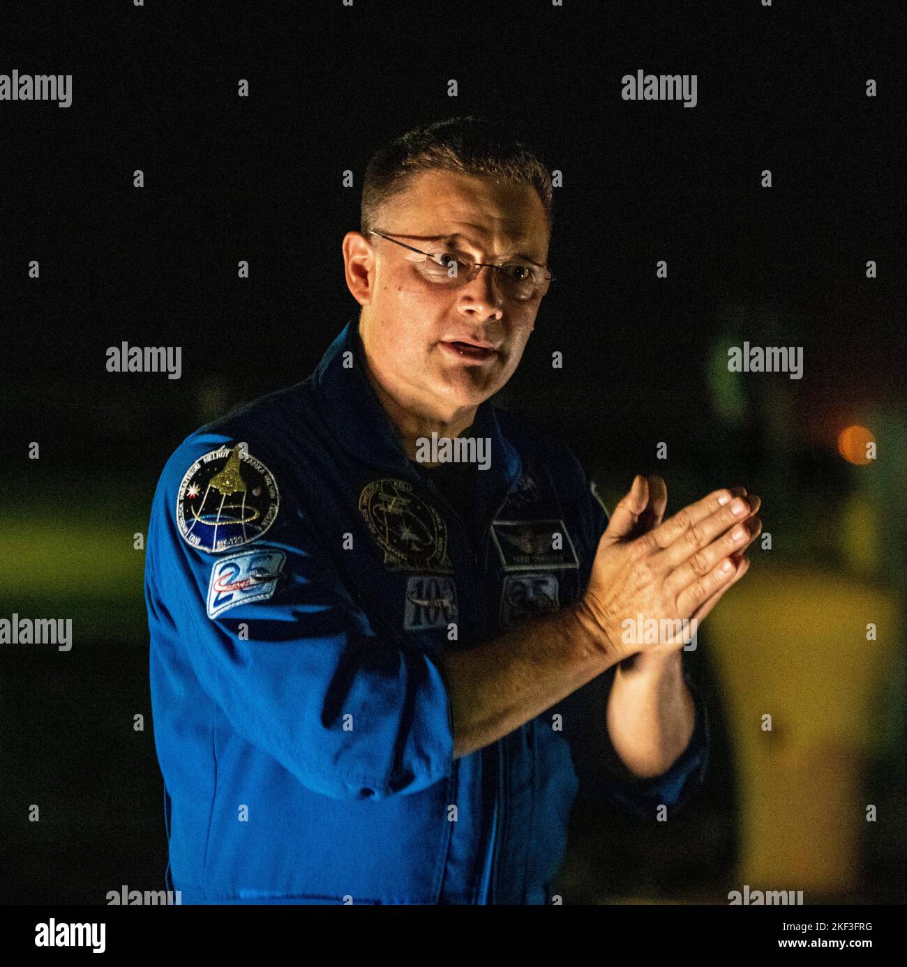 Cape Canaveral, Floride, États-Unis. 15th novembre 2022. 16 novembre 2022, cap Canaveral, Floride: L'astronaute de la NASA, le colonel Doug ''Wheels'' Wheelock, parle au Centre spatial Kennedy avant le lancement de la fusée Artemis 1. S'il réussit, le lancement enverra des humains à la Lune, et au-delà. (Credit image: © Dominic Gwinn/ZUMA Press Wire) Credit: ZUMA Press, Inc./Alamy Live News Banque D'Images