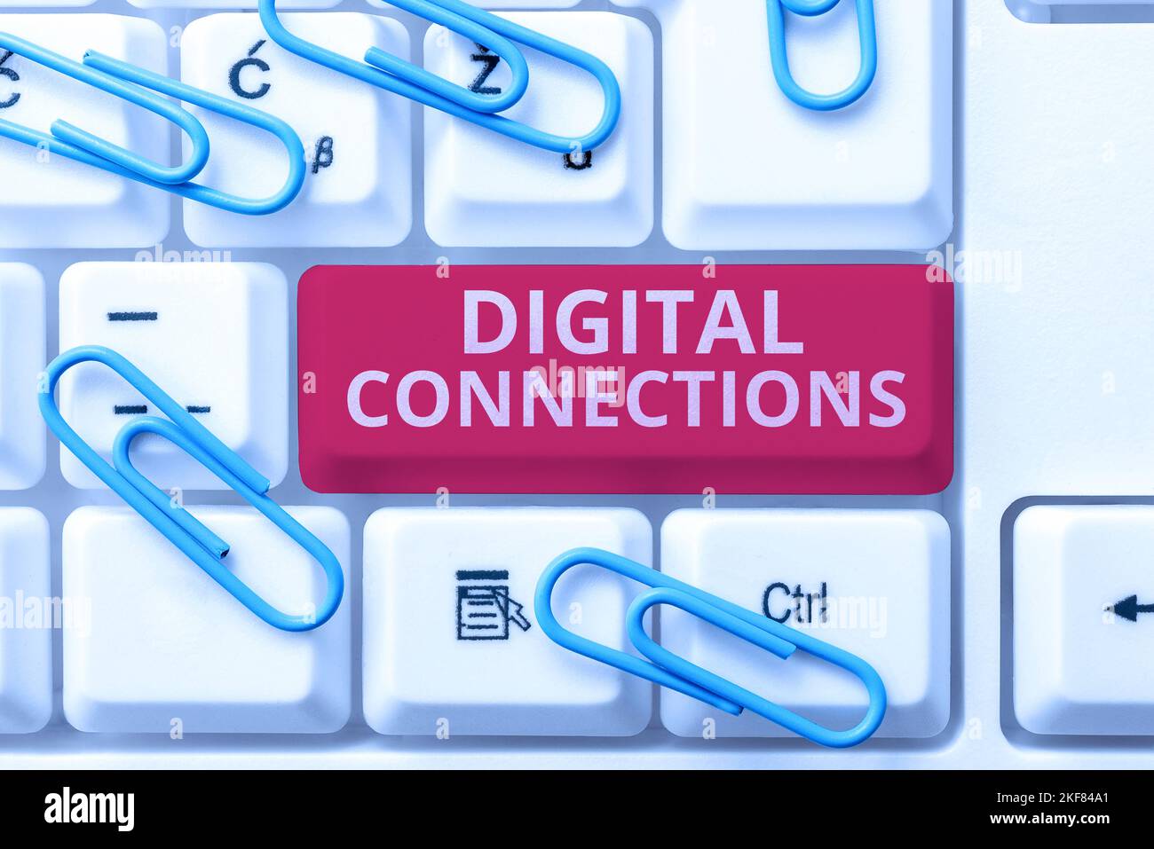 Légende présentant les connexions numériques. Réseau virtuel conceptuel de photo reliant l'utilisateur à ses contacts Banque D'Images