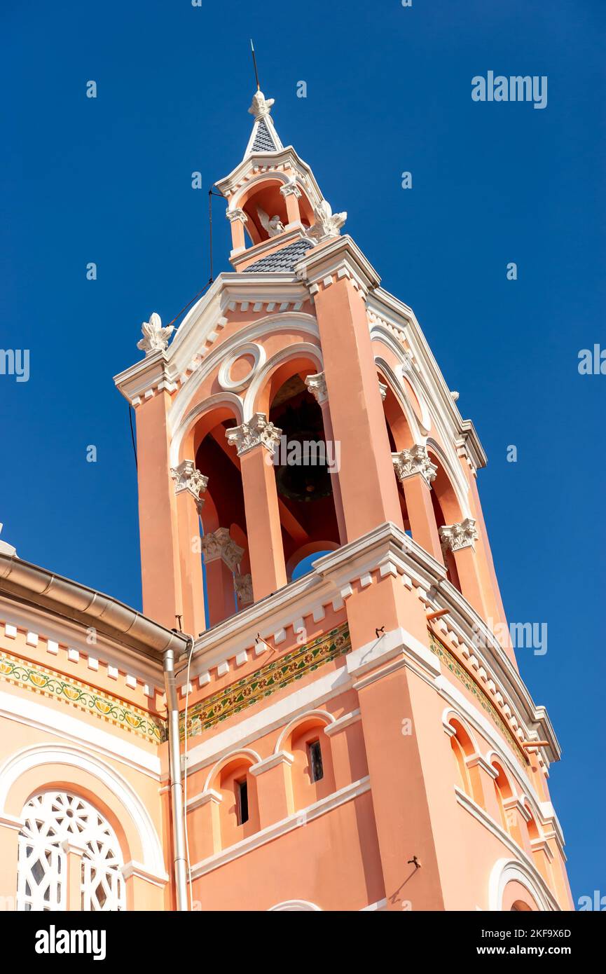 L'église rose ( église Tan Dinh ) à Ho Chi Minh ville, Vietnam Banque D'Images