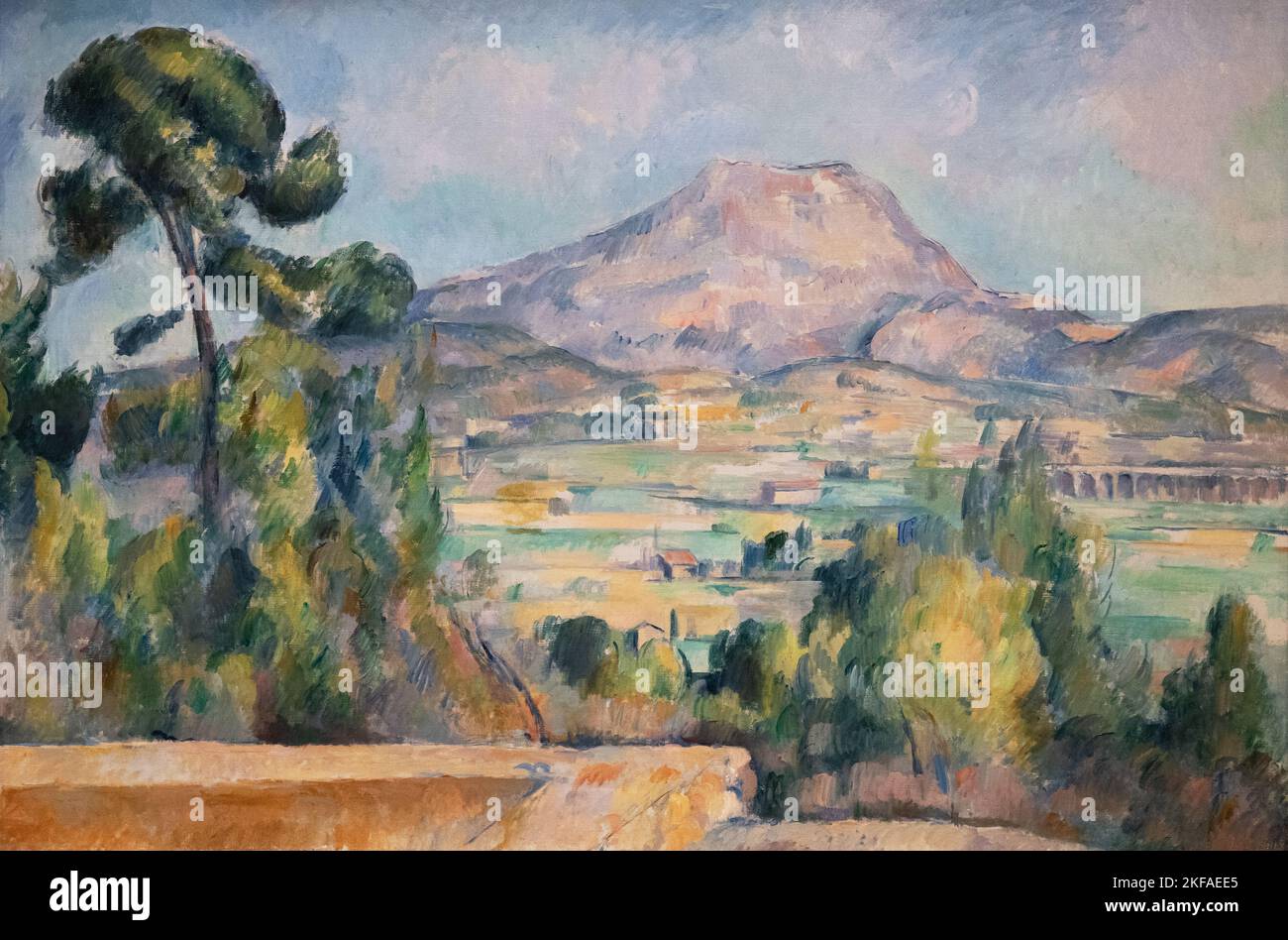 Paul Cézanne peinture - montagne Sainte victoire c 1890 paysage huile peinture, Sud de la France. Peintures post-impressionnisme, 19th siècle Banque D'Images