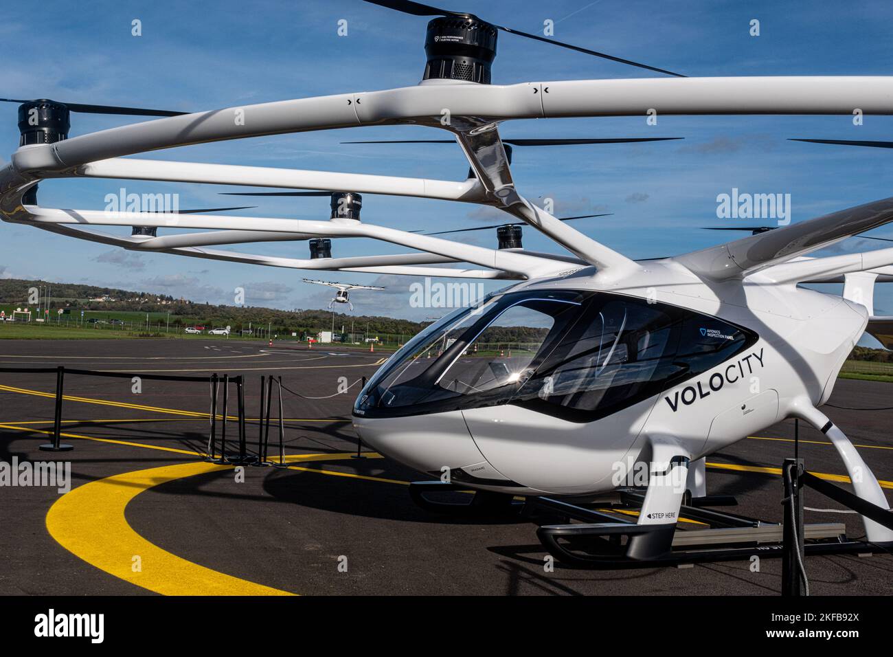 Taxi aérien eVTOL. Volocopter VoloCity dans un vertiport de l'aérodrome de Pontoise-Corneilles, au nord-ouest de Paris, France Banque D'Images