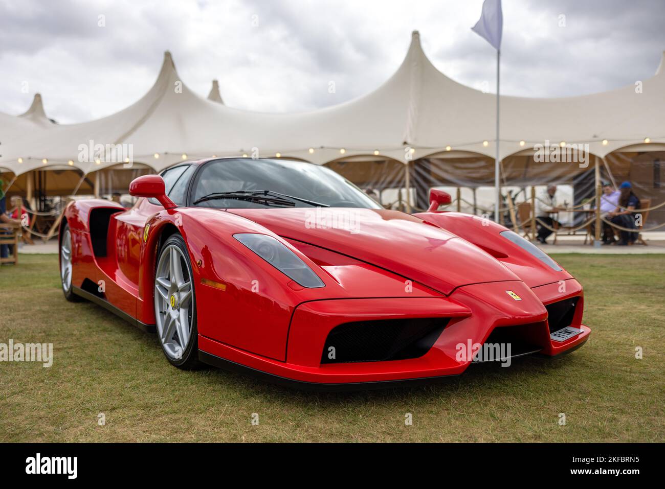 2003 Enzo Ferrari ‘F1 TMT’ exposé au salon automobile Concours d’Elégance qui s’est tenu au Palais de Blenheim le 4th septembre 2022 Banque D'Images