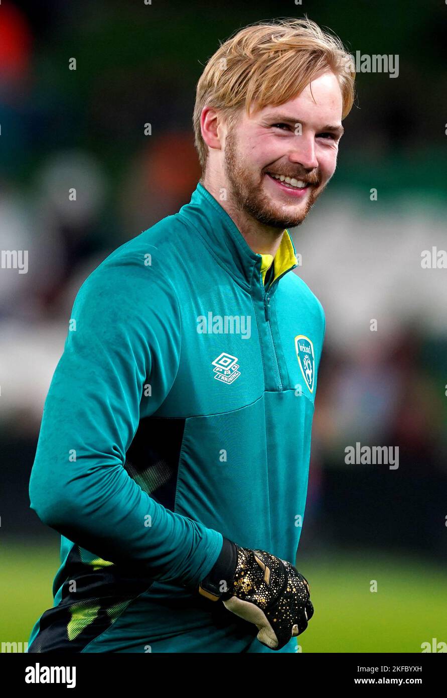 Gardien de but de la République d'Irlande Caoimhin Kelleher en avance sur le match international amical au stade Aviva, Dublin. Date de la photo: Jeudi 17 novembre 2022. Banque D'Images