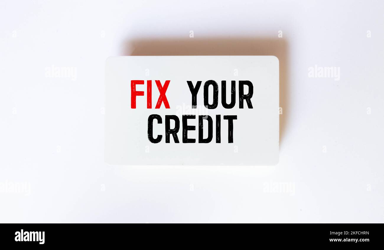 CONCEPT D'ÉCRAN D'ORDINATEUR : FIXEZ VOTRE CRÉDIT. Banque D'Images