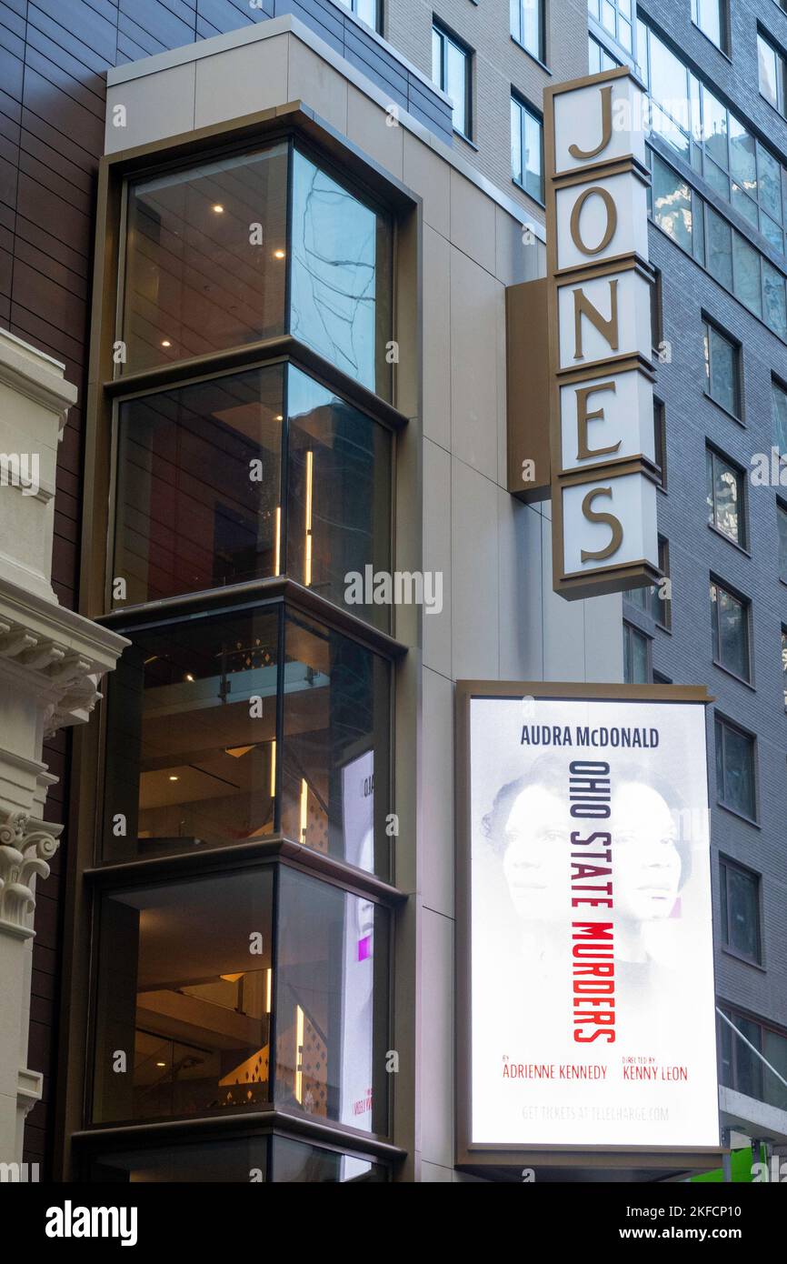 Le théâtre James Earl Jones était autrefois le Cort, 2022, NYC, Etats-Unis Banque D'Images