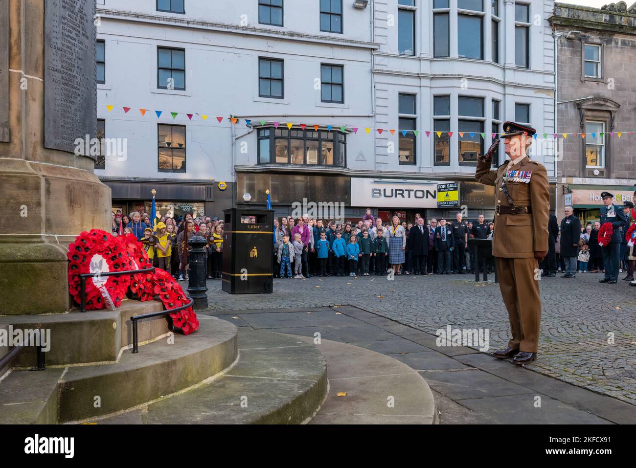 13 novembre 2022. Elgin, Moray, Écosse. C'est à partir de la parade du souvenir et de la pose de couronne au Monument commémoratif de guerre, sur la rue Elgin High. Banque D'Images