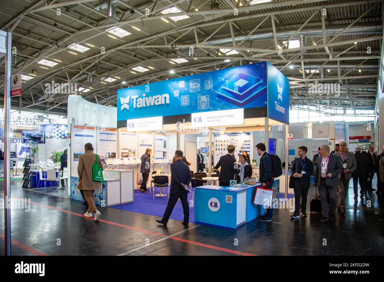 Munich, Allemagne. 17th novembre 2022. Taiwan BEI der Electronica/Semicon Europa Messe, der Weltleitmesse und Konferenz der Elektronik, à München. -- Taïwan au salon Electronica/Semicon Europe, le plus grand salon et conférence mondial de l'électronique, à Munich, en Allemagne. (Photo par Alexander Pohl/Sipa USA) crédit: SIPA USA/Alay Live News Banque D'Images