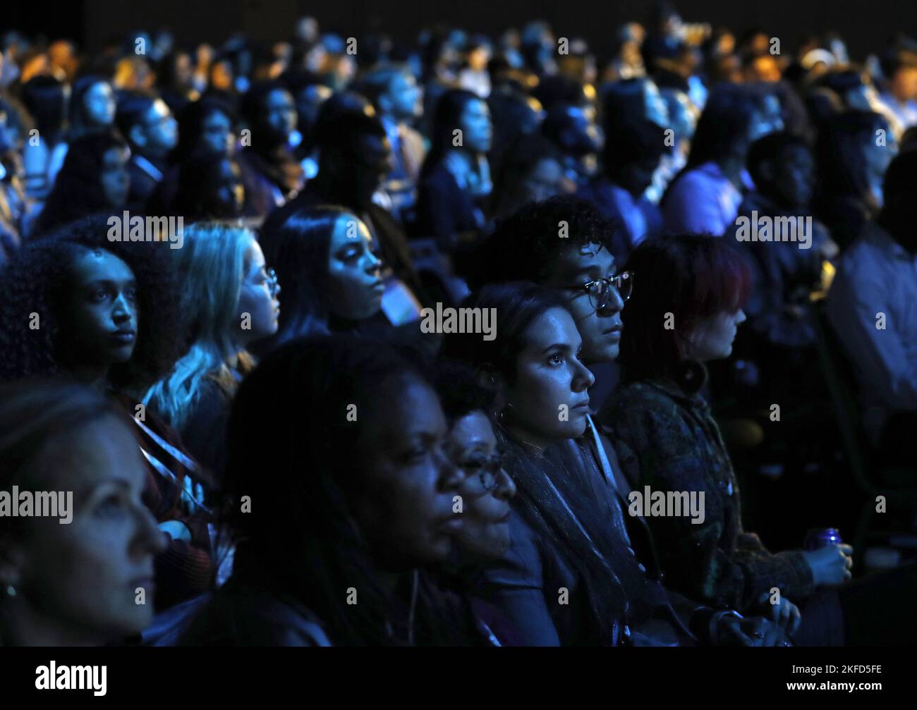 New York, États-Unis. 17th novembre 2022. Le public écoute les orateurs au Forum de la démocratie de la Fondation Obama au Javits Centre jeudi, à 17 novembre 2022, à New York. Photo par Peter Foley/UPI crédit: UPI/Alay Live News Banque D'Images