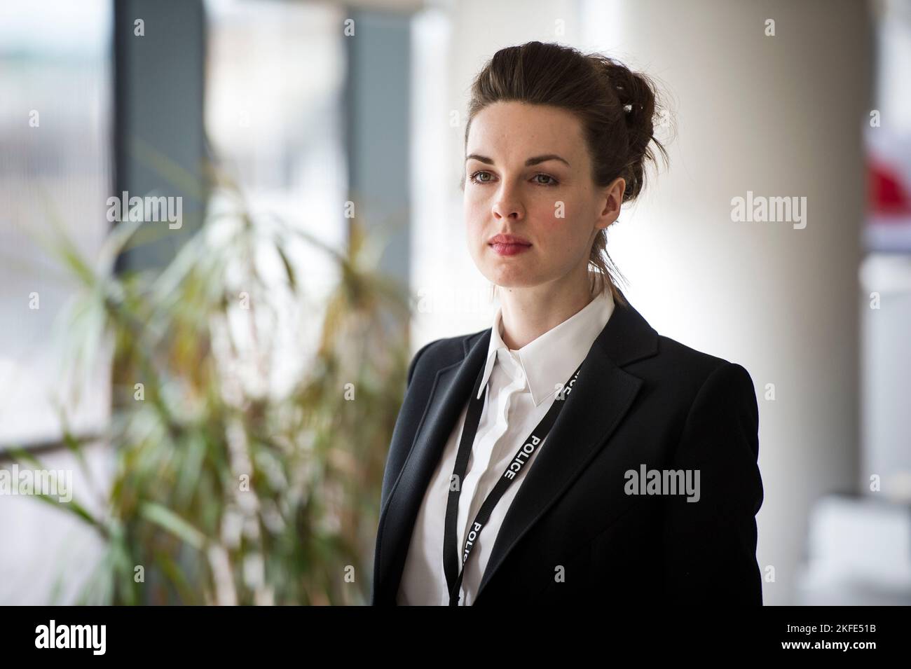 JESSICA RAINE en LIGNE DE DEVOIR (2012), dirigée par JED MERCURIO. Credit: BBC DRAMATIQUES PRODUCTIONS / Album Banque D'Images