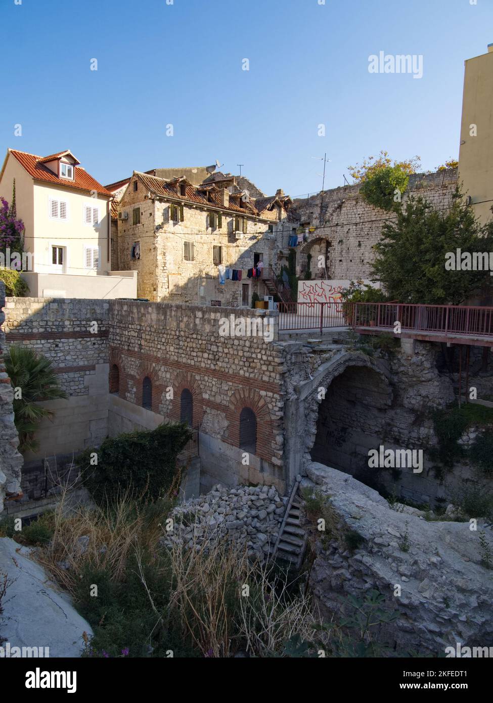 Vieille ville et murs de palais à Split Croatie Banque D'Images