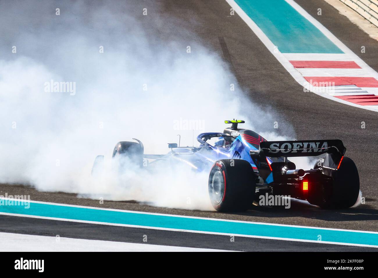 Émirats arabes Unis. 18th novembre 2022. Logan Sargeant de Williams tourne à la tour 1 pendant la pratique 1 du Grand Prix d'Abou Dhabi de Formule 1 au circuit Yas Marina sur 18 novembre 2022 à Abu Dhabi, Émirats arabes Unis. (Credit image: © Beata Zawrzel/ZUMA Press Wire) Banque D'Images